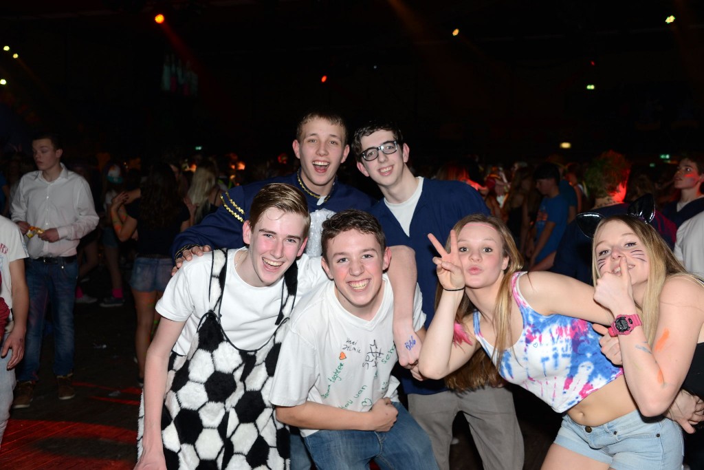 ../Images/Chaotische Circus disco 370.jpg